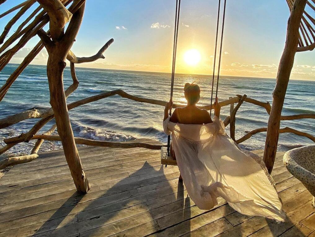 Trascendió un mensaje publicado por la mediática Vita Aranda en su cuenta de Instagram, el 14 de diciembre pasado, 6 días antes del anuncio del divorcio y mientras se encontraba con Tito Torres en una paradisiaca playa, aparentemente, disfrutando de la vida. Foto: Instagram