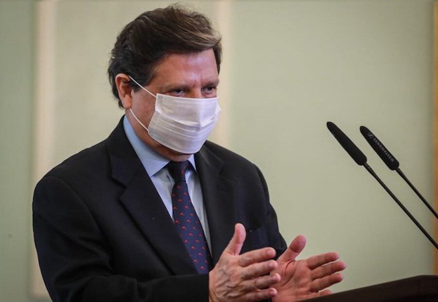 El ministro del Interior sostuvo en relación al quíntuple homicidio, que el personal policial no solo debe formarse para recibir órdenes cerradas, sino también debe tener formación psicológica. Esto para tener la capacidad de manejar circunstancias muy complejas.