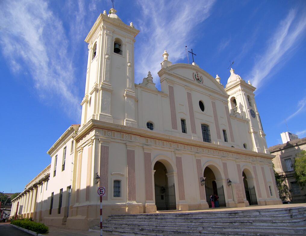 La Catedral Metropolitana de Asunción es el principal templo católico de Asunción. Foto: Gentileza.