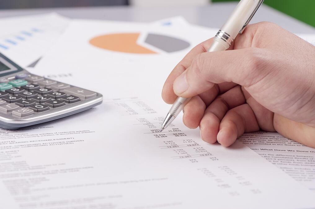 Expense Reduction Analysts acompaña a las empresas durante 24 meses. Foto: Ilustrativa.
