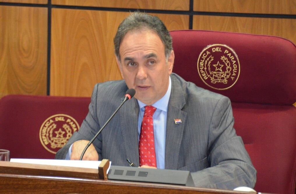 El senador insistió en que la prioridad debe ser la intendencia de Asunción, las cabeceras departamentales y los municipios donde nunca ganó el Partido Colorado. Foto: Archivo.