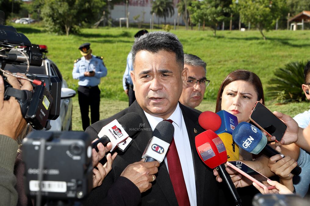 El comisario Carlos Duré, jefe de la Interpol, dio detalles de cómo se dio el traslado de Miguel Ángel Insfrán. Foto: Christian Meza
