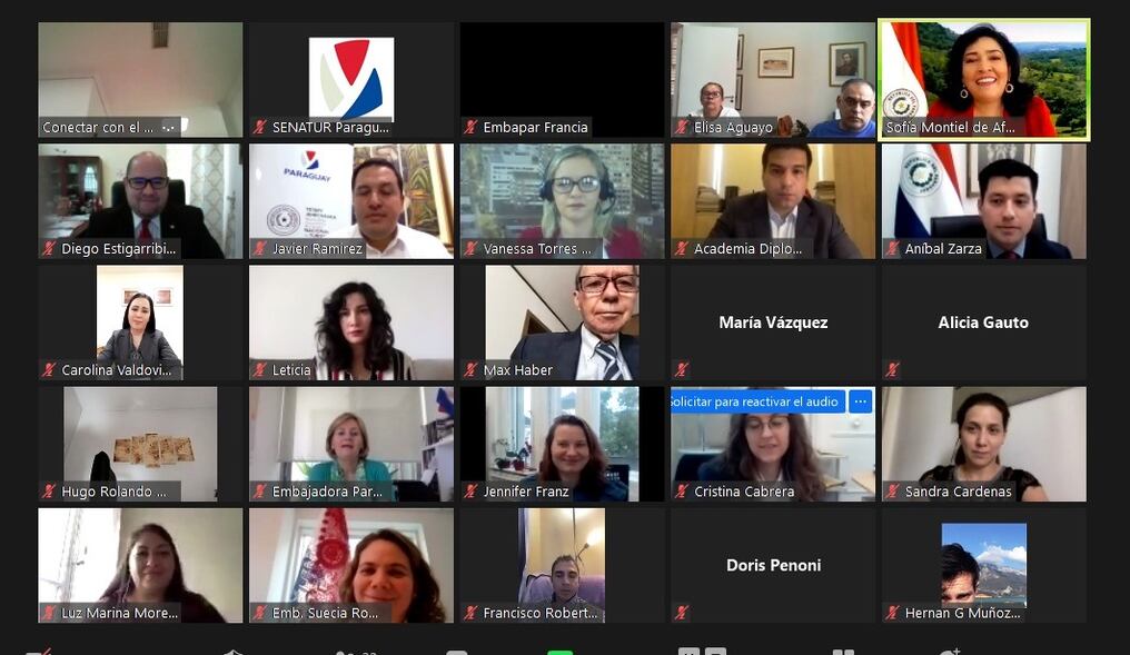 Durante la reunión virtual presentaron las bondades turísticas del país a los funcionarios diplomáticos paraguayos que se encuentran en diferentes partes del mundo. Foto: Gentileza.