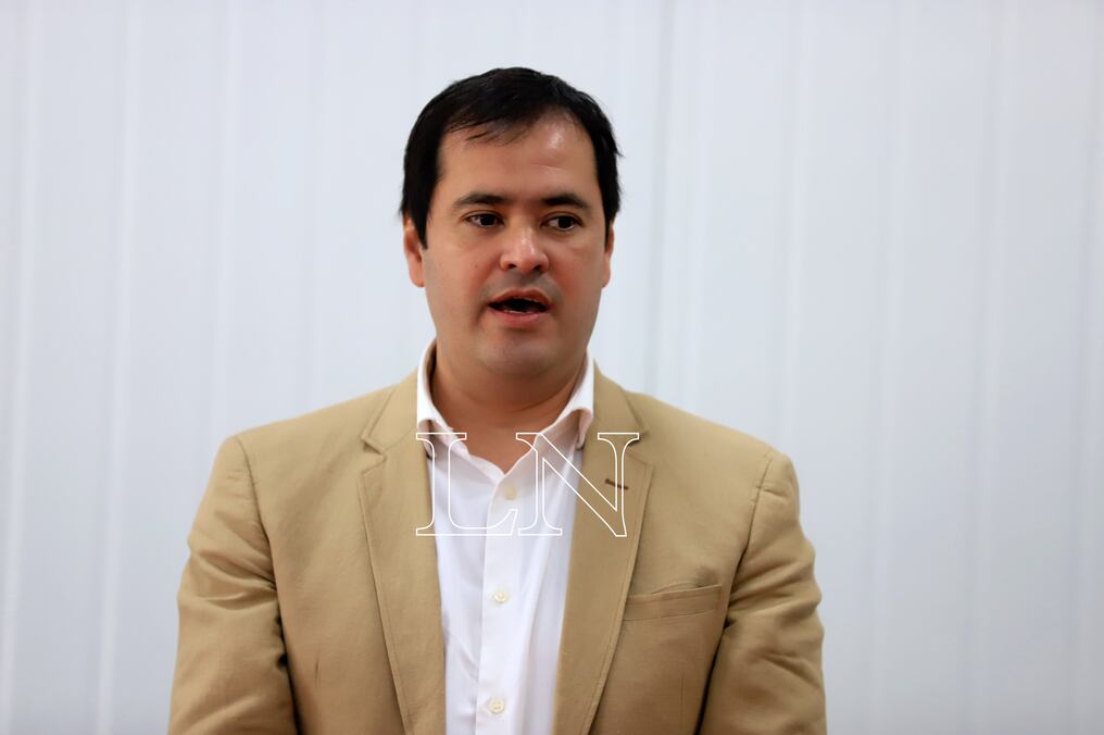 Rodrigo Gamarra, precandidato a diputado por Honor Colorado, indicó que su motivación se centra en la necesidad de que se dé un verdadero cambio, un violento golpe de timón en la representación parlamentaria a nivel departamental. Foto: Jorge Romero.