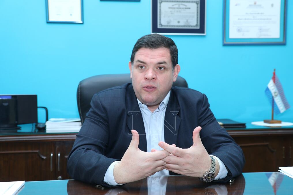 Desde la Contraloría aguardan que finalmente todos los documentos relacionado a las deudas con las proveedoras sean remitidas en su totalidad ante las maniobras que fueron impulsadas desde el IPS para dilatar la auditoría. Foto: Christian Meza.