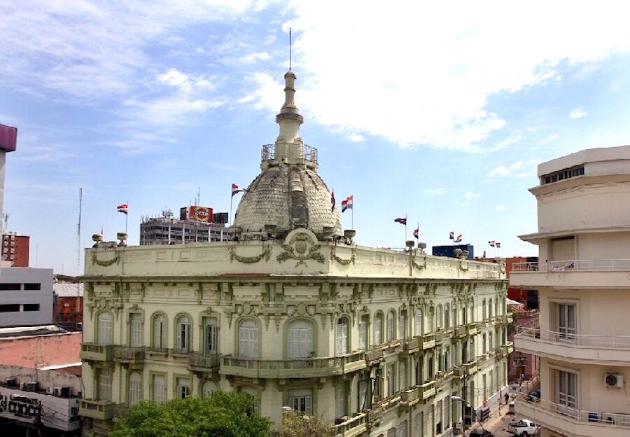 El último desembolso de Hacienda se realizó ayer, con lo que se logró saldar la deuda flotante del año anterior. Foto: Gentileza.