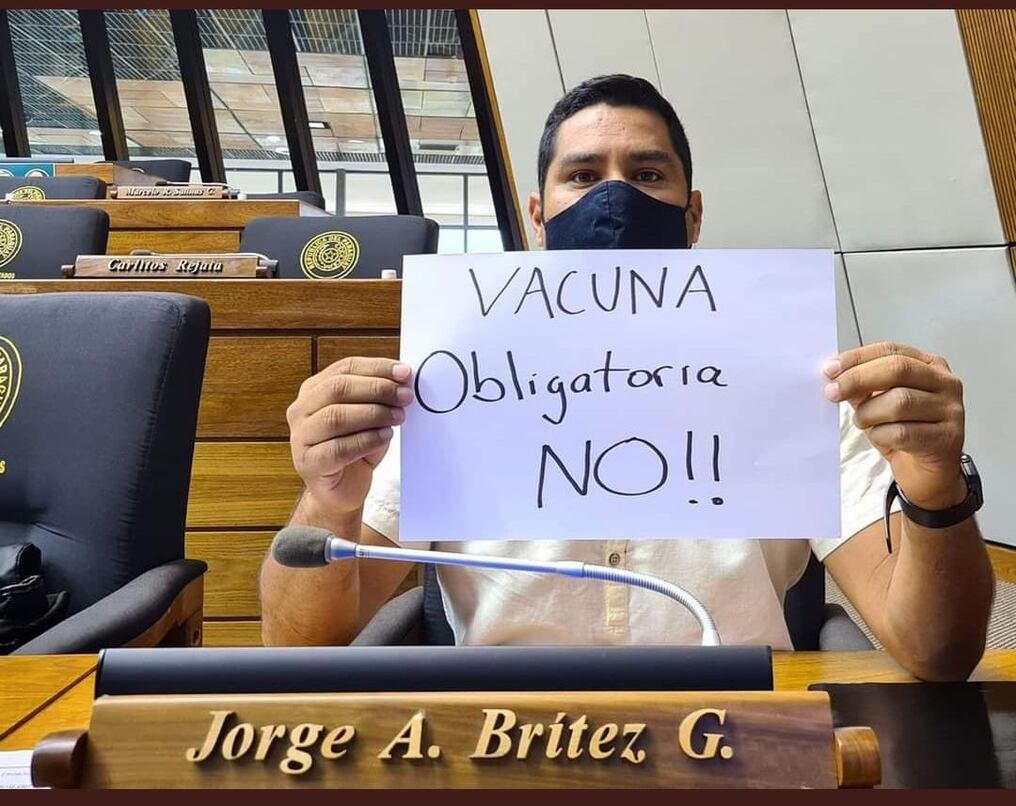 El senador cuestionó que se siga con el debate sobre el tema, teniendo en cuenta que se trata de una información falsa creada e impulsada por el diputado. Foto: Gentileza.