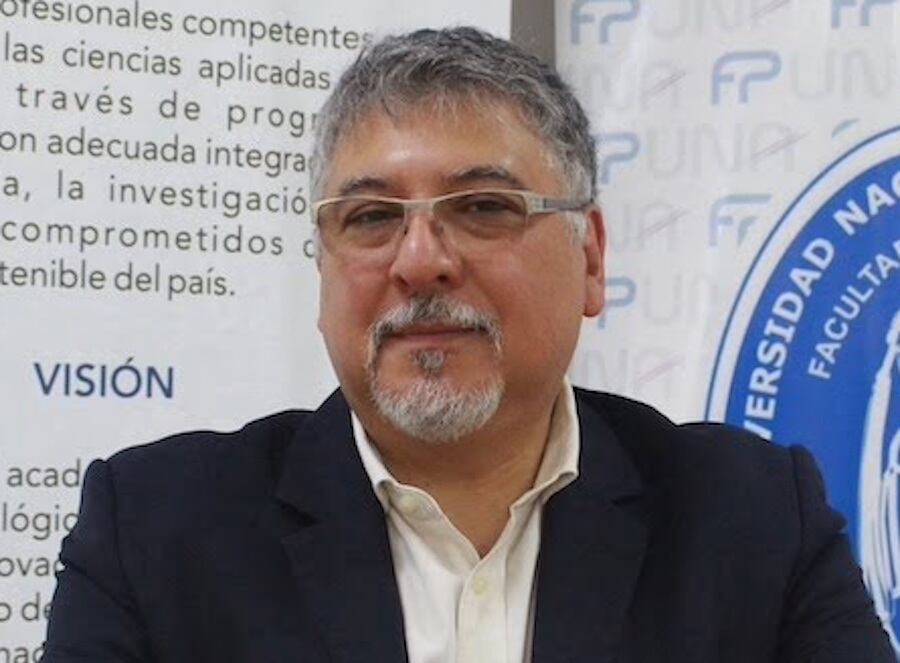 El ingeniero y experto en energía, Victoriano Oxilia. Foto: Gentileza. 