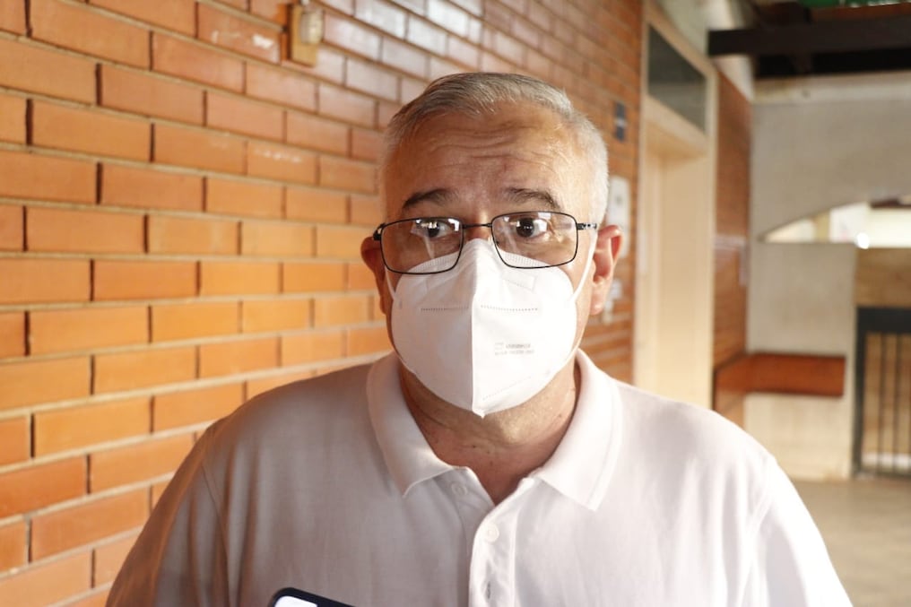 Prof. Dr. Agustín Saldívar, Jefe del Dpto. de Trasplantes del Hospital de Clínicas. Foto: Gentileza.