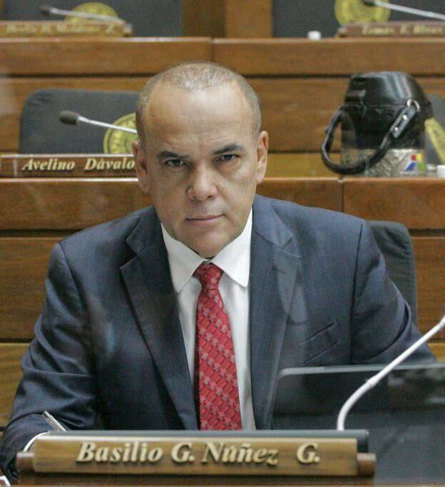 Bachi Núñez reconoció que no ha podido pagar esa deuda por los problemas económicos que sufrió su actividad comercial. No obstante, aclaró que esa deuda es con la cooperativa y no con el Estado paraguayo. Foto: Archivo.