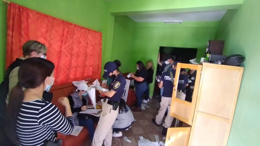 Tres detenidos hubo ayer en allanamientos simultáneos realizados en Ciudad del Este. Foto: Gentileza.