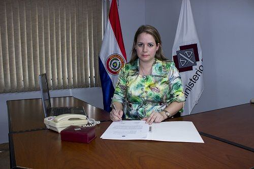La fiscal Analía Rodríguez presentó un minucioso trabajo realizado mediante la producción de innumerables pruebas. Foto: Gentileza.