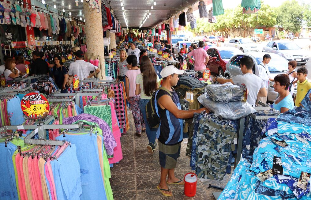 Encarnación se prepara para la temporada alta de fin de año, pero comerciantes piden que el transporte público llegue hasta el circuito. Foto: Archivo.