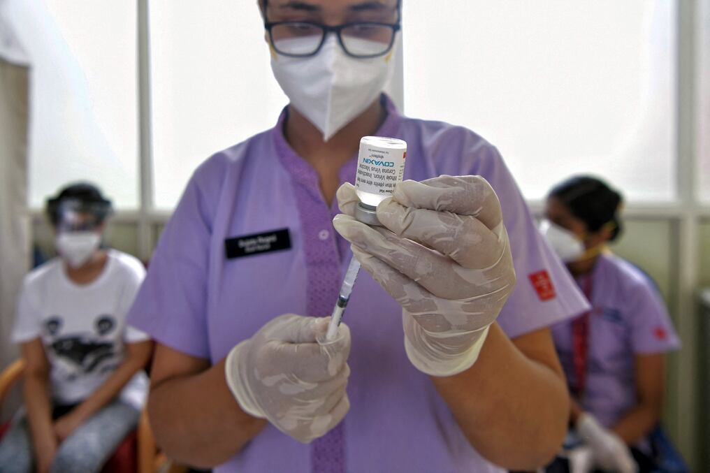 Bharat Biotech informó que “no recibió ningún pago anticipado ni suministró ninguna vacuna al Ministerio de Salud” brasileño. Foto: AFP.