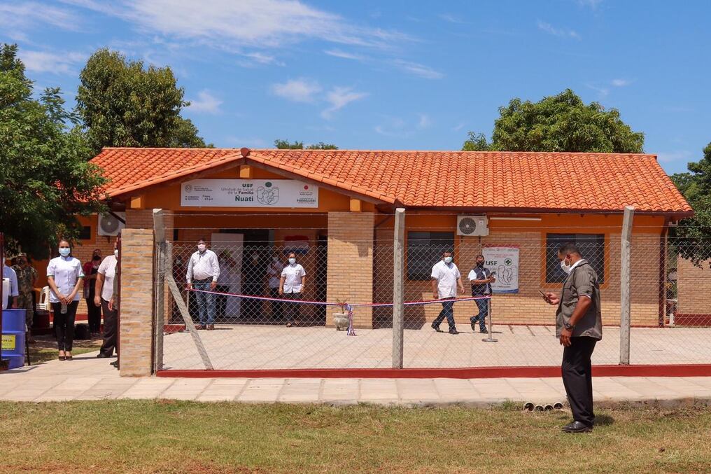 Esta mañana se realizó la inauguración de la ampliación del Centro de Salud de la ciudad de San Roque González de Santa Cruz. La inversión fue de G. 495.703.250. Foto: Gentileza.