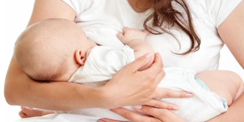 Indicaron que se pretende crear conciencia acerca de la importancia de donar leche materna para los bebés internados en las unidades neonatales, que por algún motivo no pueden recibirla de su propia madre. Foto: Ilustrativa.