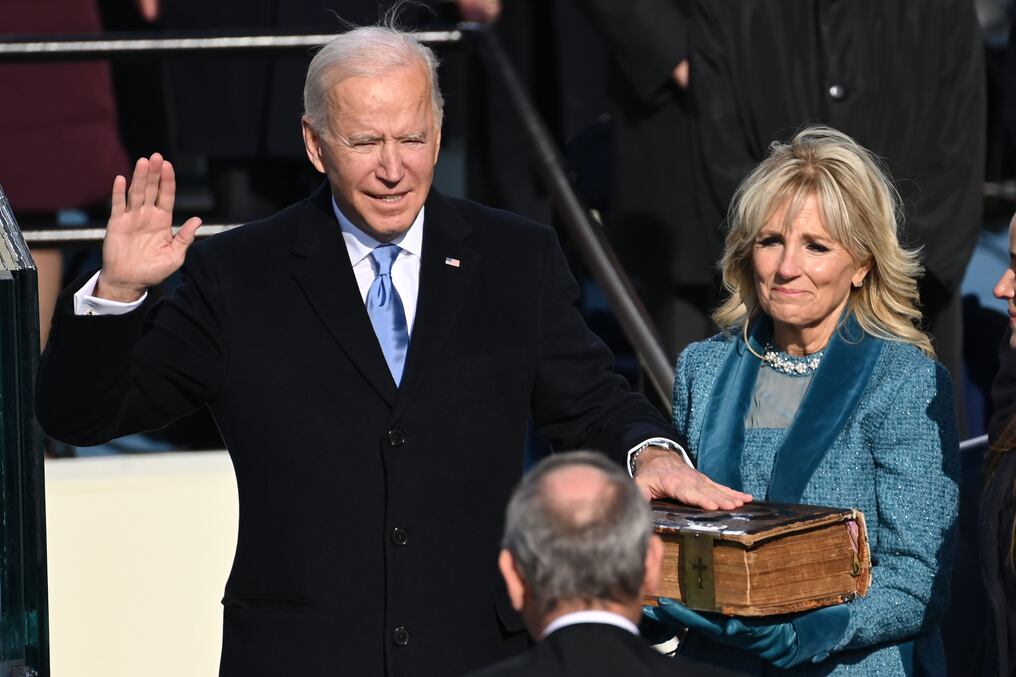 Joe Biden juró esta siesta como nuevo presidente de EEUU. Foto: AFP. 