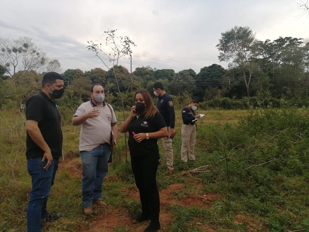 El procedimiento se realizó en Itá en búsqueda de posibles evidencias que conduzcan a encontrar a Dahiana Espinoza, desaparecida desde setiembre del 2020. Foto: Gentileza.