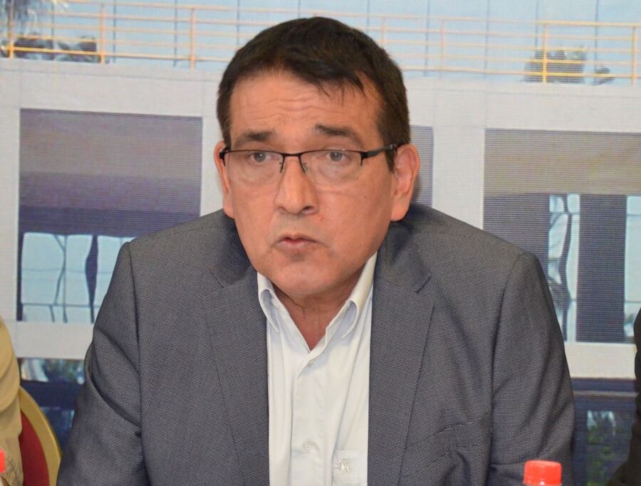 Pedro Santa Cruz, senador del Frente Guasu, demandado por no reconocer a su presunto hijo. Foto: Gentileza.