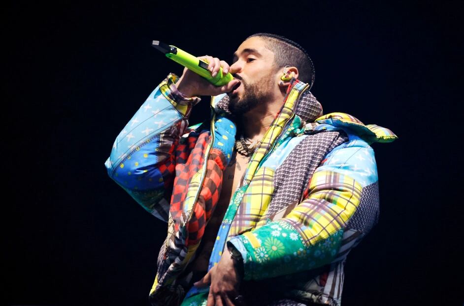 Bad Bunny es el primer artista latino en liderar el festival más importante de Estados Unidos e invitó al escenario a Post malone. Foto: Frazer Harrison/GI for Coachella.