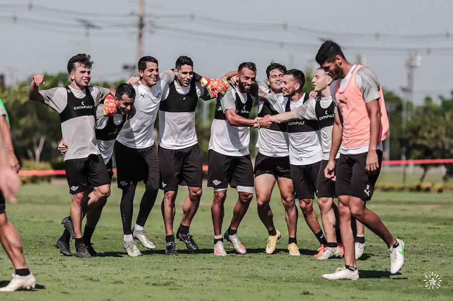 Buen ambiente se respira en el Gumarelo por la cómoda posición en el torneo Apertura.FOTO:@CLUB LIBERTAD