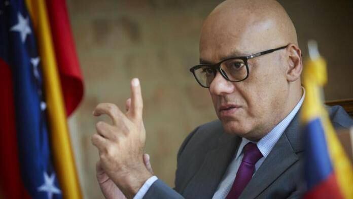 El presidente de la Asamblea Nacional de Venezuela, José Rodríguez solicitó que se investigue la administración del diputado opositor Juan Guaidó. Foto: Gentileza.