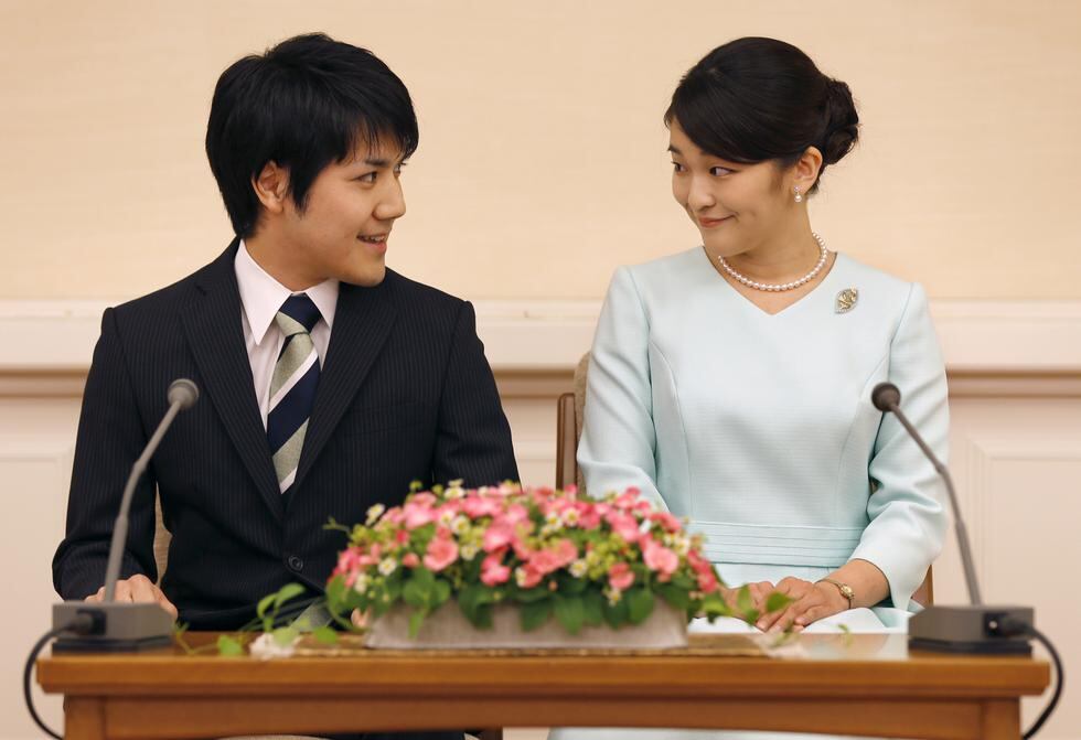 La sobrina del emperador Naruhito de Japón planea contraer nupcias este año con su prometido Kei Komuro. Foto: AFP.