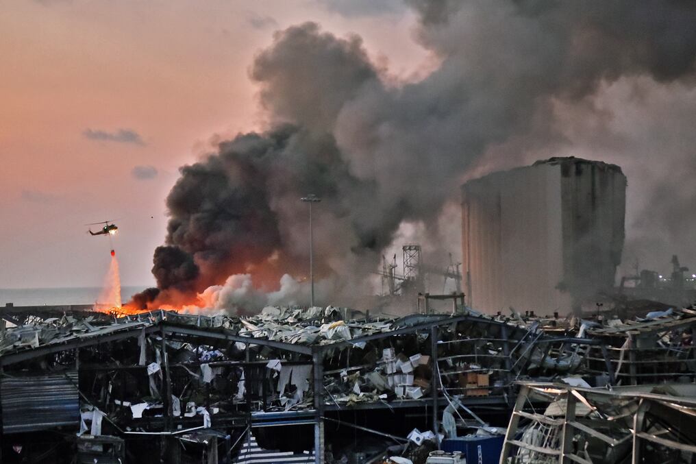 La explosión en la zona portuaria de Beirut se escuchó hasta las oficinas de la Embajada del Paraguay en la capital del Líbano. Foto: AFP.