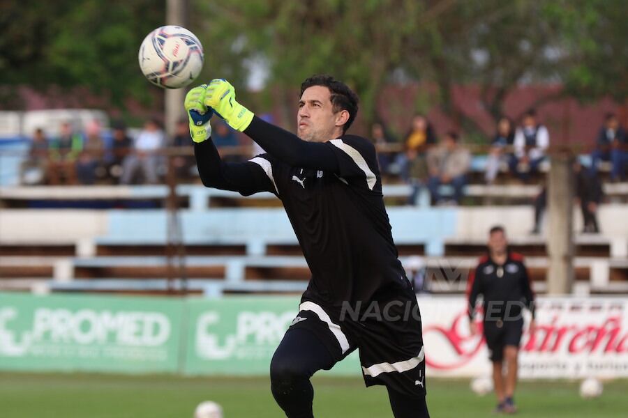 Martín Silva, experimentado arquero uruguayo que está para seguir.FOTO:JORGE JARA