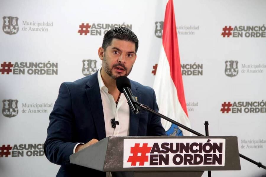 El intendente de Asunción, Óscar Rodríguez afirma que esta persecución política se fundamenta en que no quiso pasarse al movimiento oficialista. Foto: Archivo.