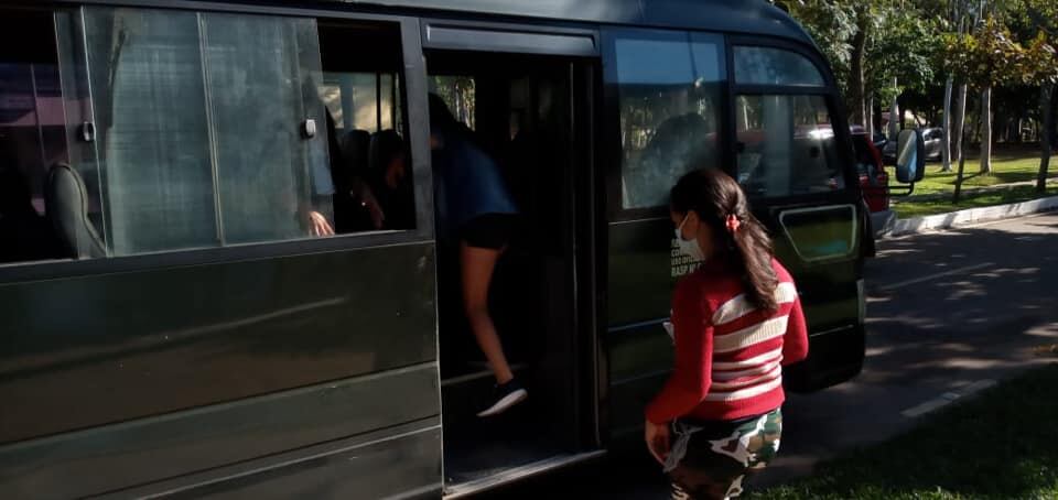 Retornaron a sus casas con certificados de buen estado de salud y pruebas negativas de COVID-19. Foto: Gentileza.