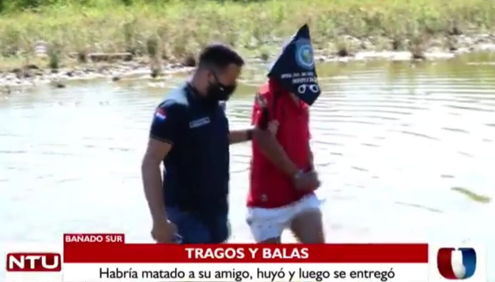 Abraham Cardozo Rojas acompañó a los investigadores en la búsqueda del arma homicida. Foto: Captura de pantalla.