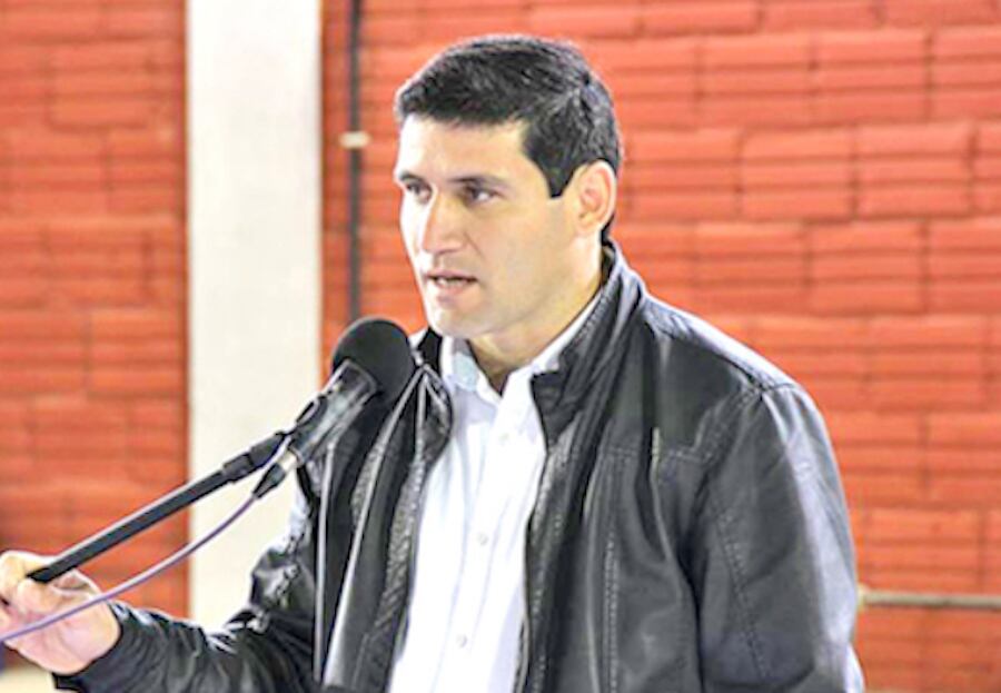 El intendente de la Municipalidad de Borja, Óscar Silvera, uno de los jefes comunales que defienden a Rodolfo Friedmann.