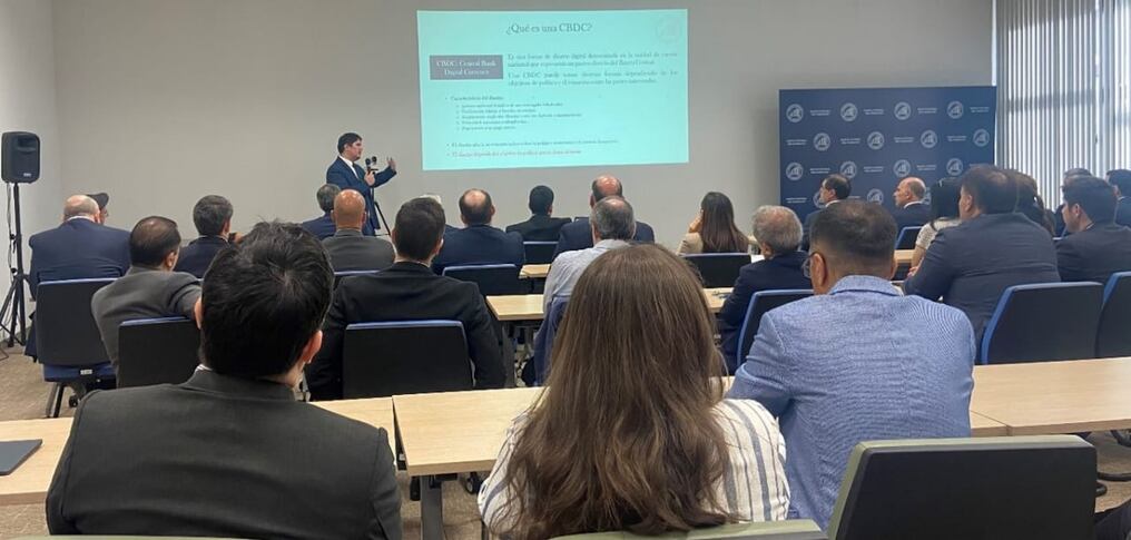 El Banco Central del Paraguay (BCP) desarrolló un encuentro en el que trataron todo lo relacionado a las monedas digitales. Foto: Gentileza.