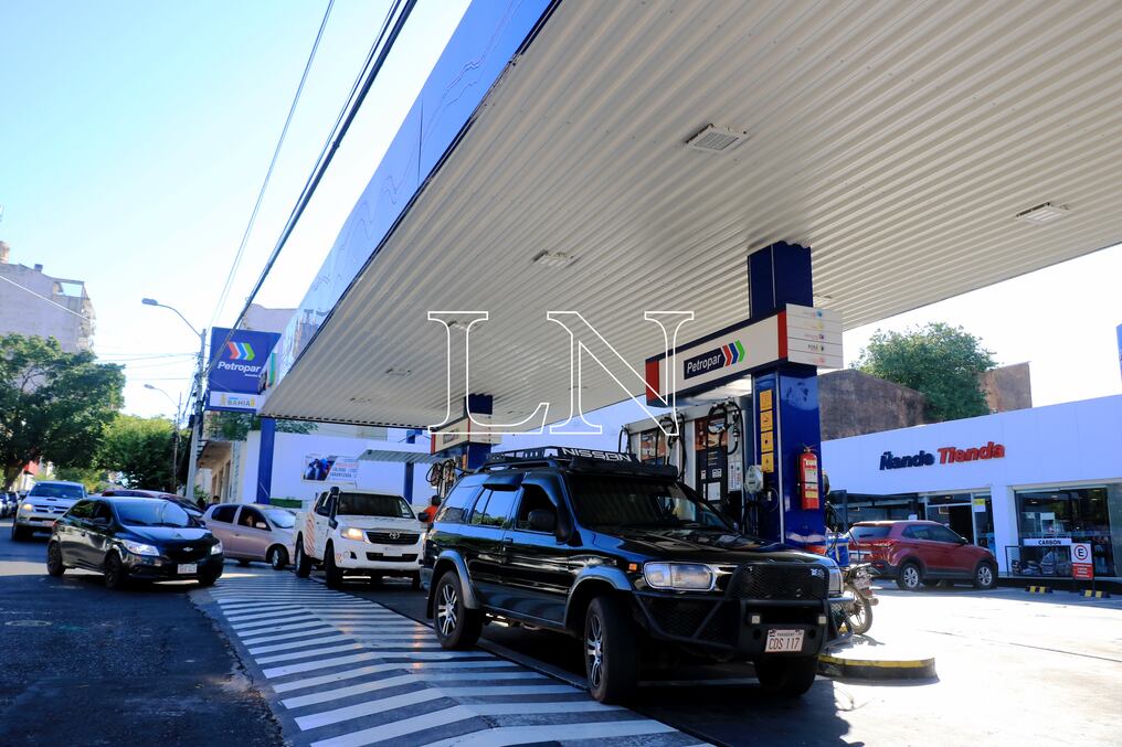 Si no se abordan nuevas alternativas, la problemática será igual siempre, pues el país es un tomador de precios al no ser productor de petróleo. Foto: Nadia Monges.