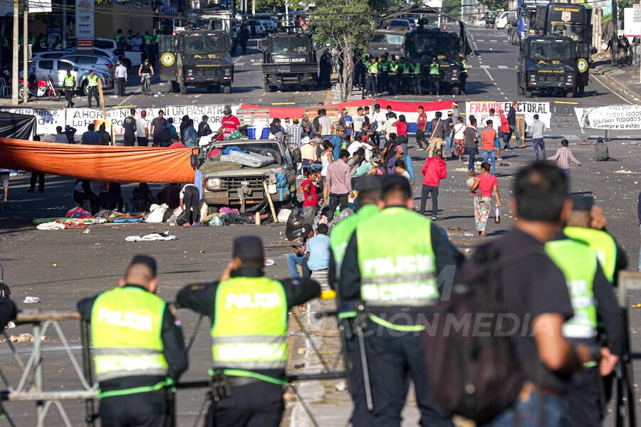 La agente fiscal Fátima Capurro dijo que los imputados se exponen a una pena de 5 años de cárcel. Foto: Eduardo Velázquez