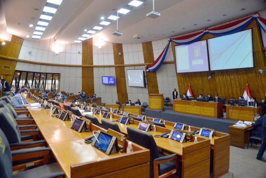 La propuesta había sido rechazada por la Cámara de Senadores en su primera vuelta y ahora vuelve a la cámara revisora. Foto: Archivo.