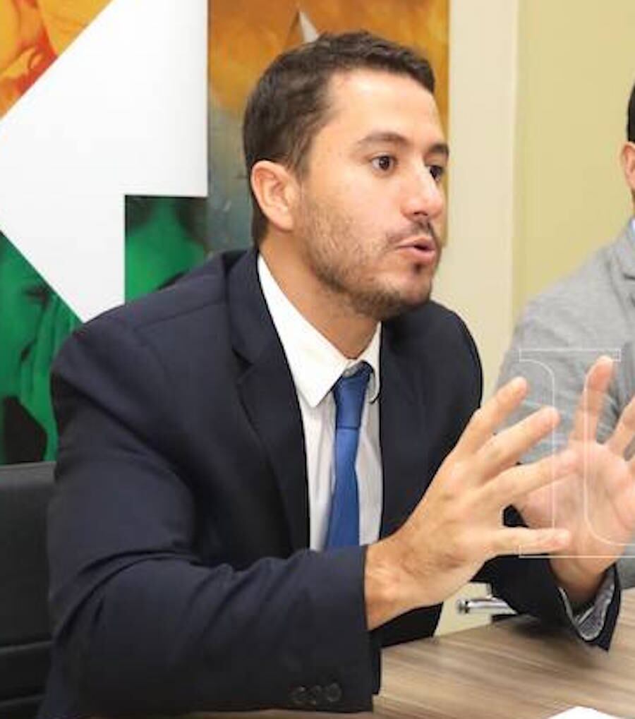 De acuerdo con el viceministro de Tecnologías de la Información y Comunicación, Miguel Martin, los atrasos se deben a la “suciedad” en los pelos de la fibra a causa de incendios, accidentes y otras problemáticas.FOTO: ARCHIVO