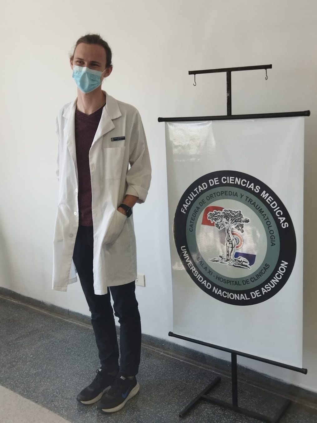 Matteo Buccimaz, estudiante que realiza su pasantía en Clínicas. Foto: Gentileza.