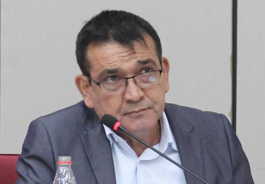 El senador Pedro Santa Cruz condenó el ataque atribuido al EPP a través de sus redes sociales. Foto: Archivo.
