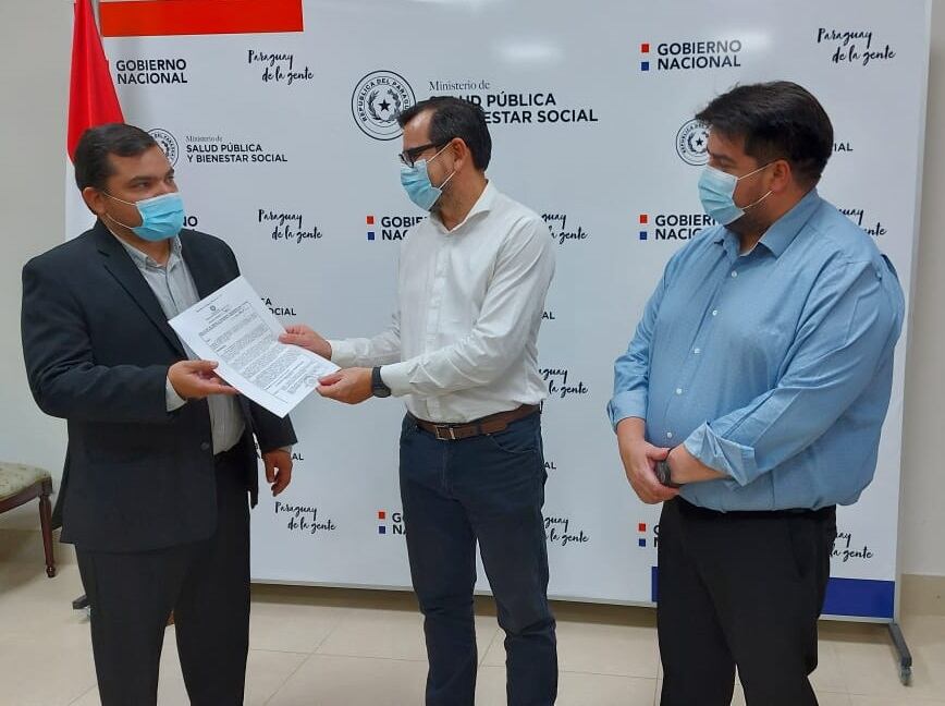 El Ministerio de Salud anunció al reemplazo de Robert Núñez, quien fue apartado este viernes pasado por el caso de la senadora Mirta Gusinky. Foto: MSP.