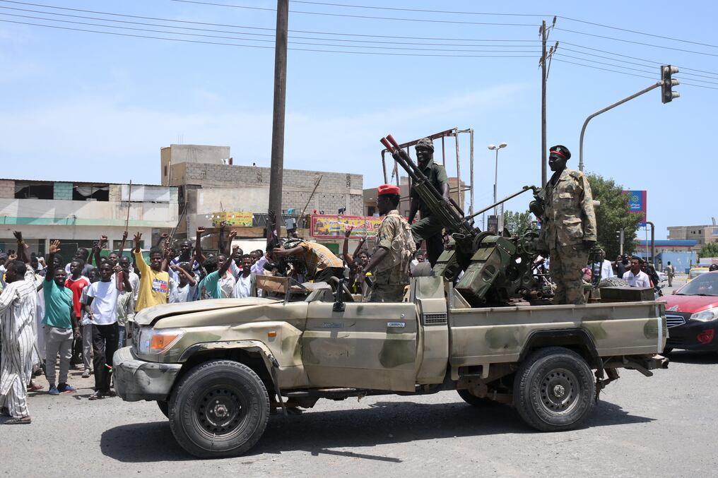 El Ejército sudanés había anunciado que acepta la tregua de tres días de duración ofrecida por las paramilitares Fuerzas de Apoyo Rápido (RSF). Foto: AFP.