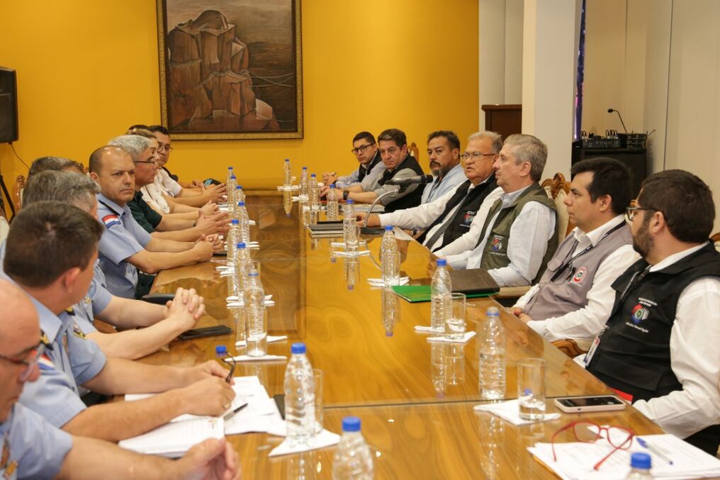 “Queremos tener una mirada preventiva a todo lo que venimos haciendo, garantizar la seguridad de todas las máquinas de votación y de los equipos desplegados”, comentó el ministro Jorge Bogarín. Foto: Gentileza.