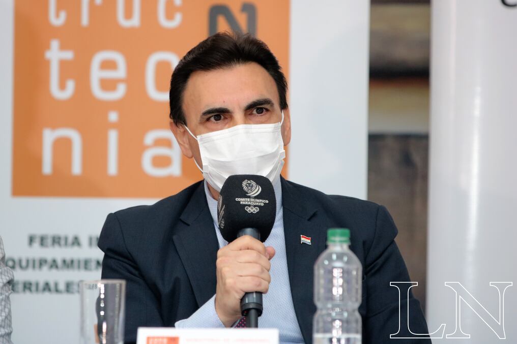 El ministro Carlos Pereira Olmedo abogó por la modificación de la carta orgánica, lo que permitirá que esta entidad tenga una autarquía financiera y ampliar la posibilidad de captar recursos del sector privado. Foto: Nadia Monges.
