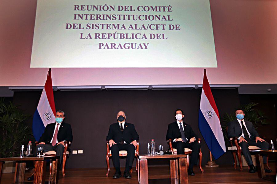 El anuncio se dio en un encuentro con todos los responsables y respondió a la necesidad de evaluar las respuestas y las actualizaciones de Paraguay a los cuestionarios de Gafilat. Foto: Gentileza.