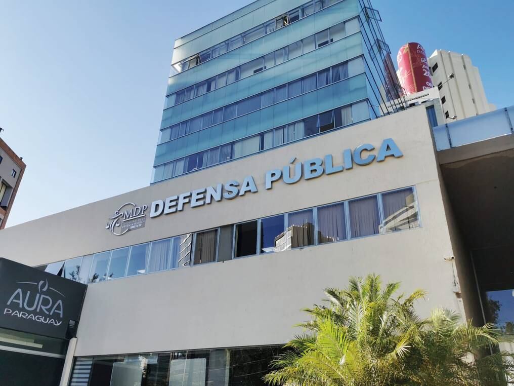 La defensora general Lorena Segovia informó que durante este año se atendieron a más de 250 mil personas en diferentes casos. Foto: Gentileza.