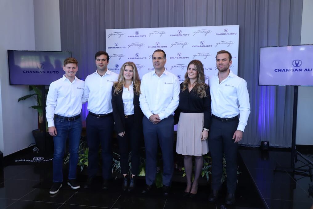 En su aniversario N° 30 Gorostiaga Automóviles S.A. lanzan la marca Changan Automóviles Paraguay marca automotriz líder en el mercado asiático. Foto: Roberto Zarza.