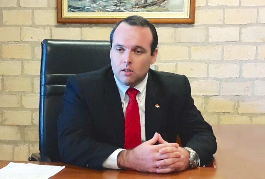 “Es tan clara la ley que los Diputados y Senadores están violando la última promulgación de la ley de deforestación cero”, señaló el exministro. Foto: Gentileza. 
