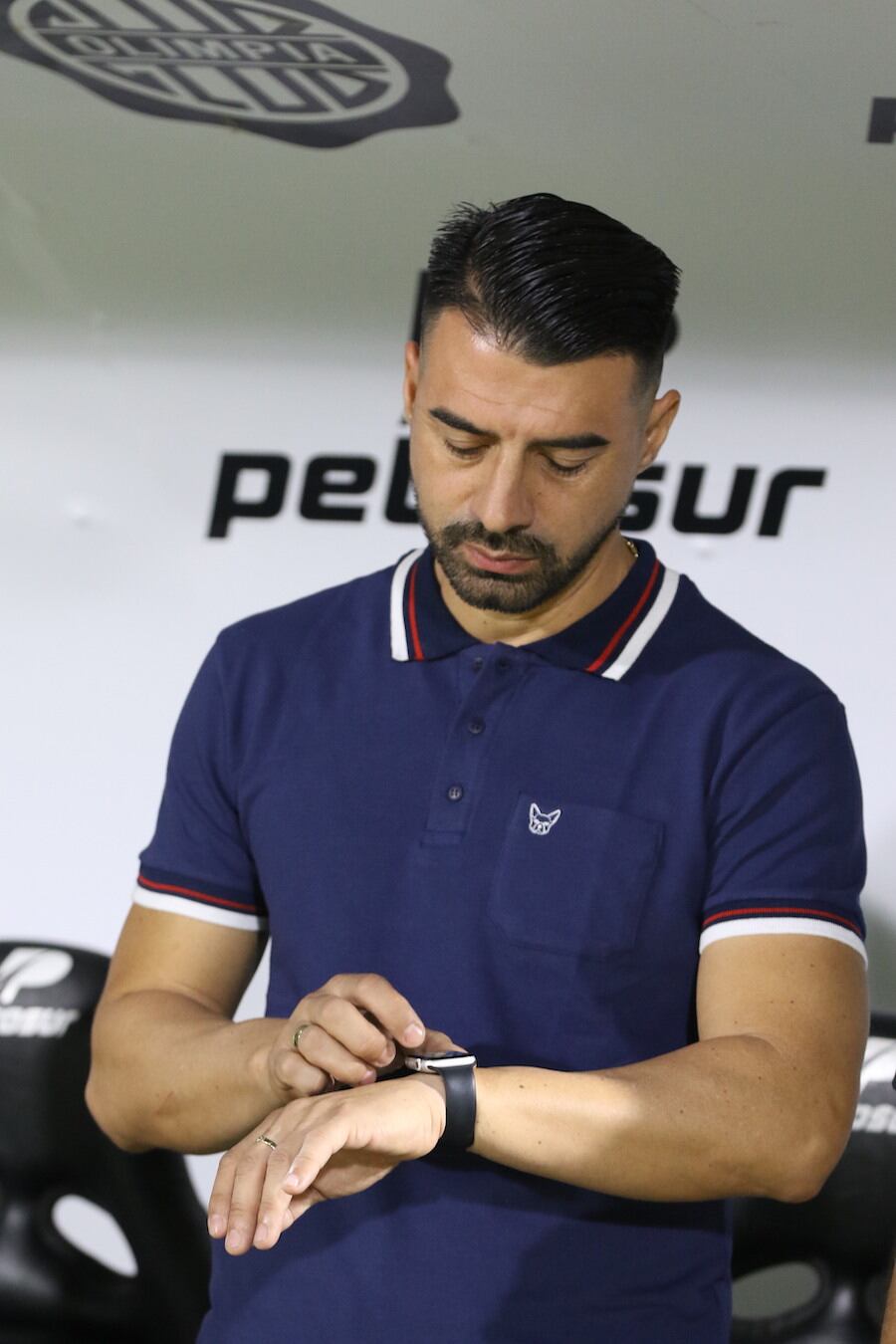 Julio César Cáceres, entrenador de Olimpia.FOTO:ARCHIVO
