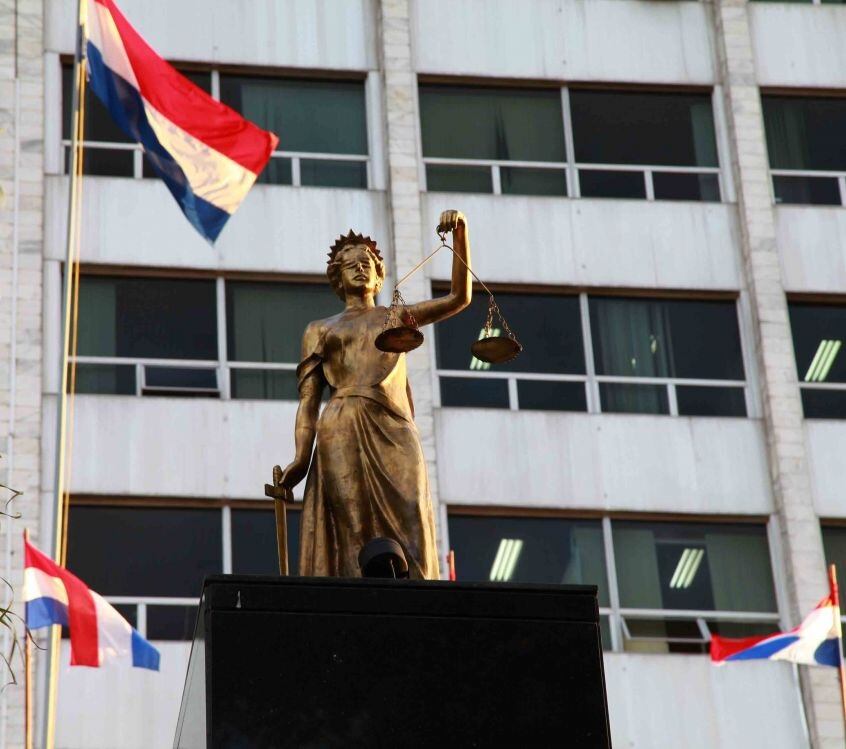 El camarista de, Tribunal de Cuenta Gonzalo Sosa formulará igualmente una denuncia penal en sede del Ministerio Público. Foto: Gentileza.